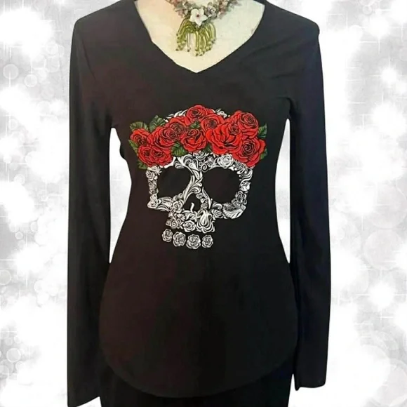 Whimsygoth Black Rose Skull Graphic Long Sleeve Top - Picture 1 of 7